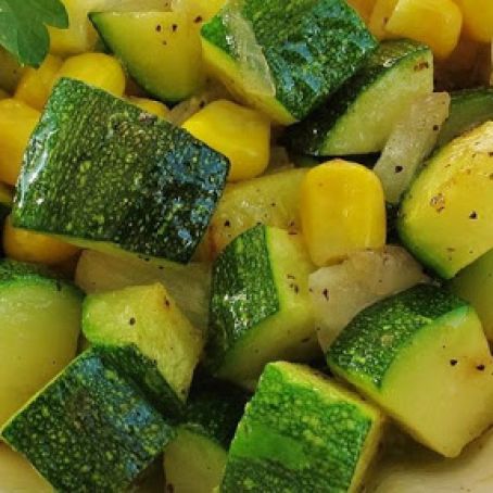 Fresh Corn and Zucchini Saute