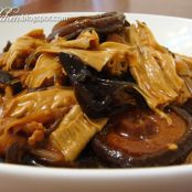 VEGGIE - Tau Kee With Minced Pork