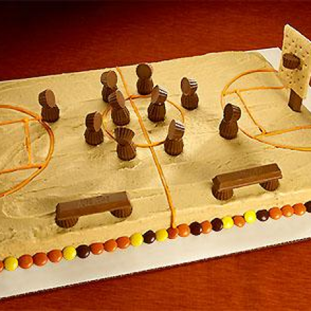 REESE'S Basketball Court Cake