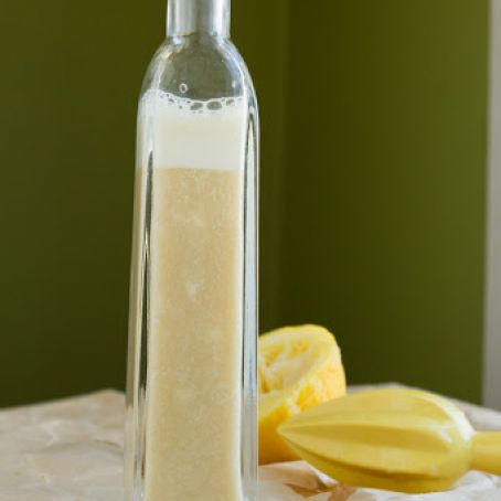 Fat-free Lemon Garlic Salad Dressing