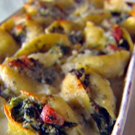 Shells with Crispy Pancetta and Spinach