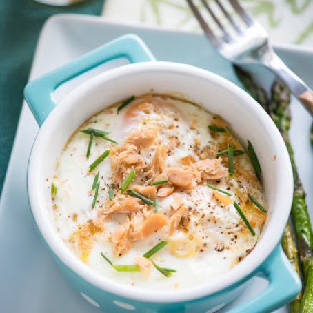 Smoked Salmon Baked Eggs with Roasted Asparagus