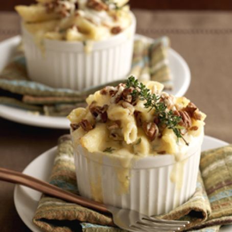 Penne Rigate Macaroni and Cheese Baked with Truffle Essence