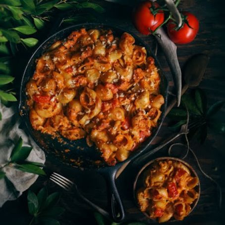 Roasted Tomato Soup Mac and Cheese with Sourdough Bread Bits
