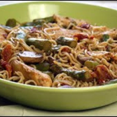 HG's Vampire-Proof Chicken 'n Veggie Pasta