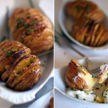 Parmesan Hasselback Baked Potatoes