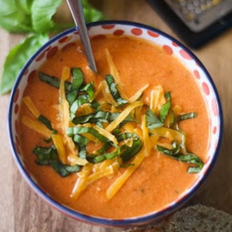 Tomato, Basil, and Cheddar Soup