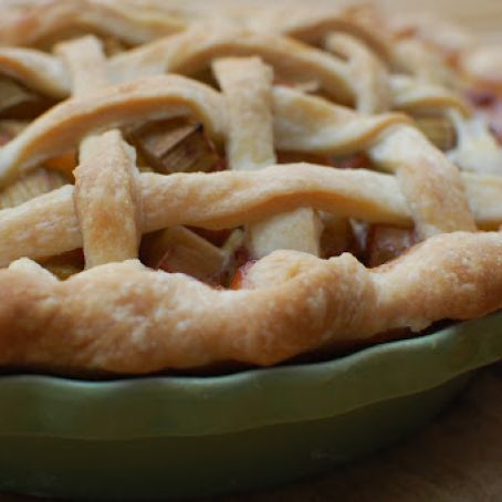 Rhubarb Ginger Pie