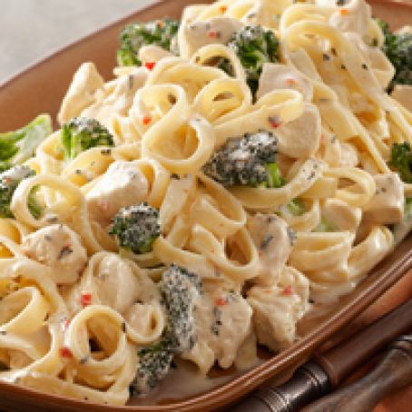 Easy Chicken & Broccoli Alfredo