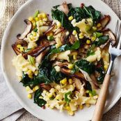 Pasta with Corn and Kale