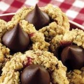 KISSMAS Almond Cookies