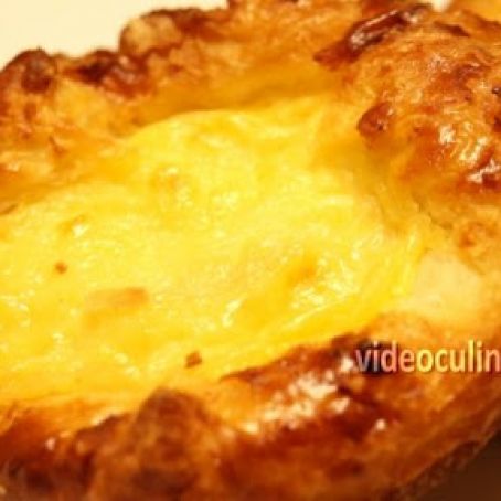 Pastry Cream Danish Pockets