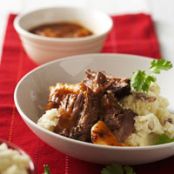 Pot Roast with Chipotle-Fruit Sauce