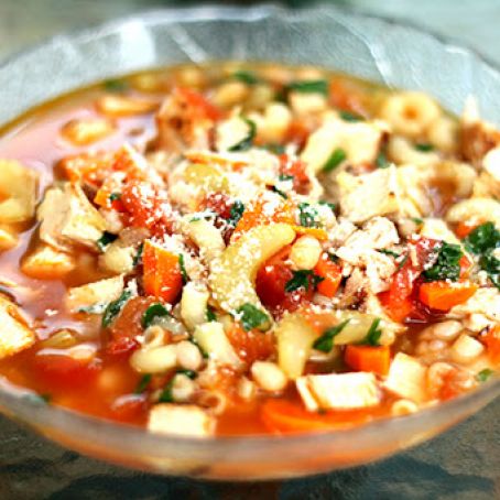 Macaroni, Chicken, and Bean Soup