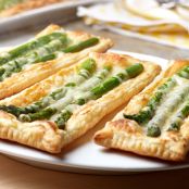 Asparagus and Gruyere Tart