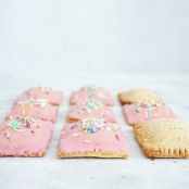 HOMEMADE POP TARTS