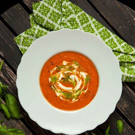 Roasted Tomato Basil Bisque