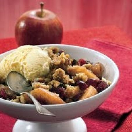 Cinnamon Apple Berry Crisp