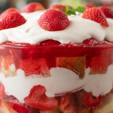 Strawberry Shortcake Trifle