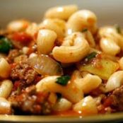 1 Heat oil in heavy large pot over medium-high heat. Add shallots and garlic and sauté until beginni