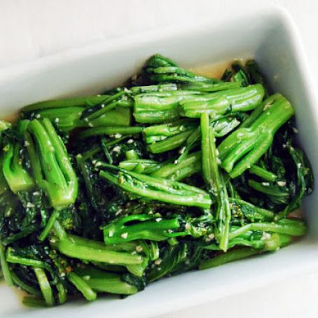 Stir-Fried Choy Sum With Minced Garlic