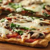 Grilled Spinach and Mushroom Pizza