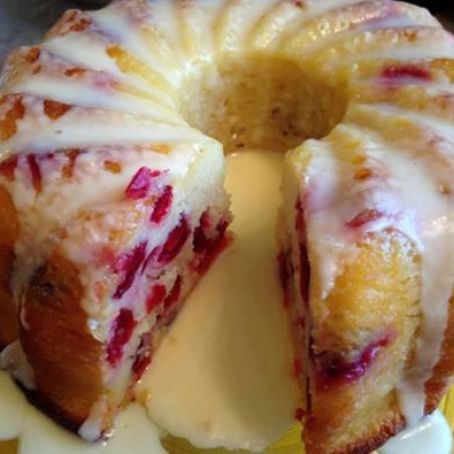 CRANBERRY ORANGE CAKE