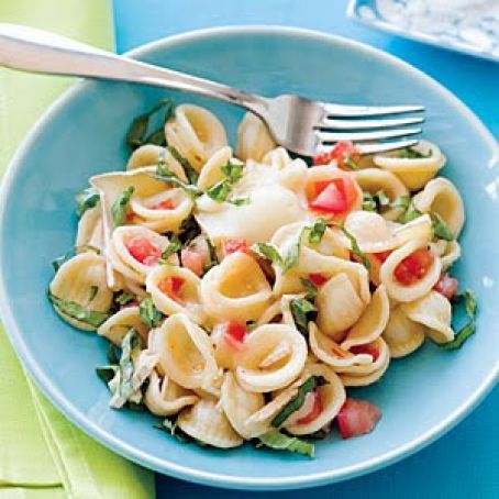 Tomato Orecchiette with Basil and Brie