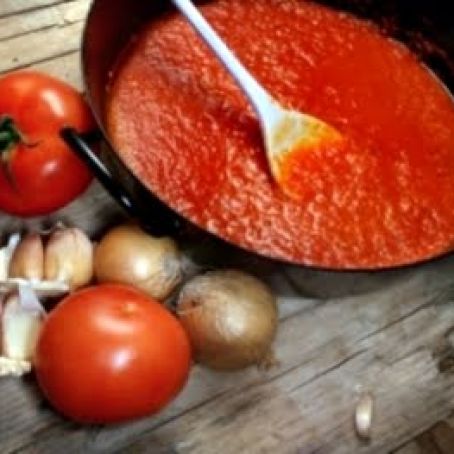 Simple Tomato Sauce