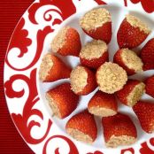 Cheesecake-Stuffed Strawberries