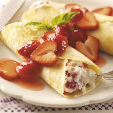 Strawberry Mascarpone Crepes Recipe