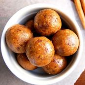 Pumpkin Pie Energy Bites (My Secret Recipe)