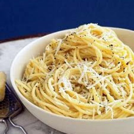Spaghetti with Pecorino and Black Pepper