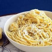 Spaghetti with Pecorino and Black Pepper