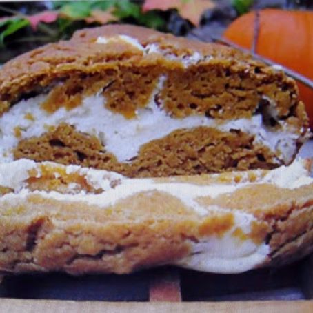 Pumpkin Cream Cheese Bread