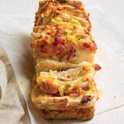 Maple-Bacon-Cheddar Pickle Pull-Apart Loaf