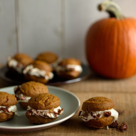Pumpkin Whoopie Pies