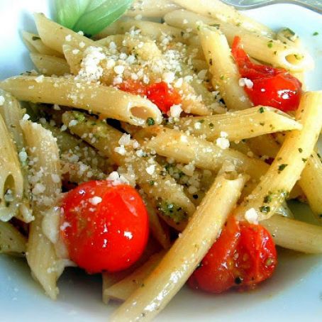 Tomato and  Basil Pesto Pasta