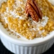 Steel-Cut Oatmeal with Apricots*