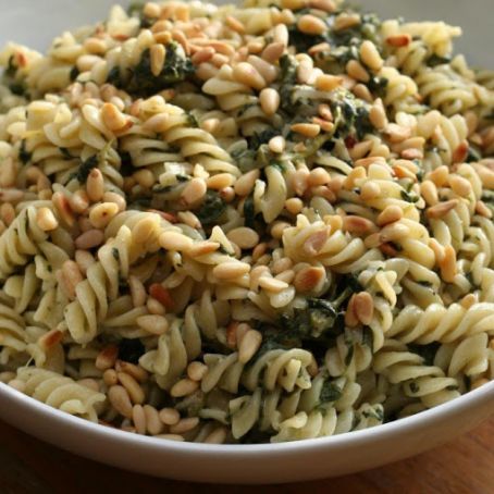 Spinach and Pine Nut Pasta