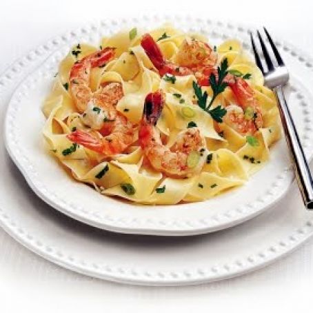 Garlic Shrimp No Yolks Noodles