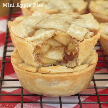 mini apple pies