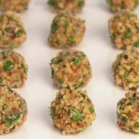 Grapes - Walnut and Blue Cheese