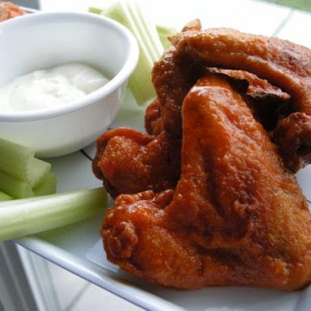 Hooter's Buffalo Wings III