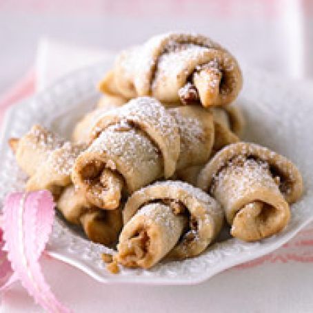 Snickerdoodle Croissant Cookies