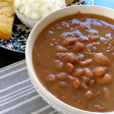 Slow Cooker Pinto Beans