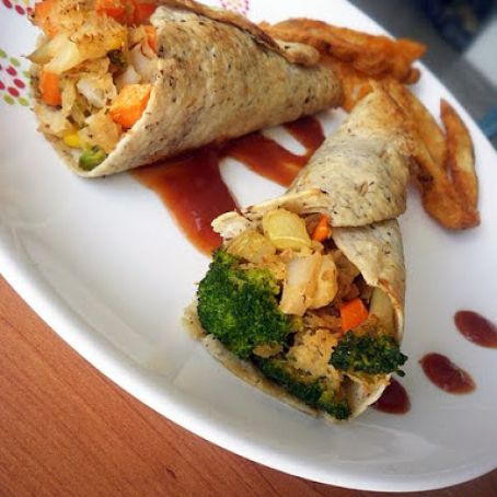 CONITOS DE POLLO CROCANTES CON ENSALADA DE MANGO