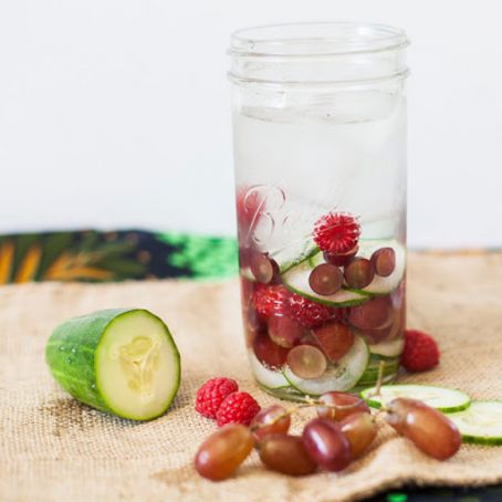 Cucumber Raspberry & Grape Infused Water