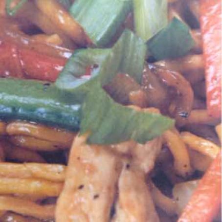 Chicken Lo Mein
