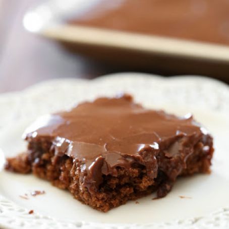 COOKIE SHEET CHOCOLATE CAKE